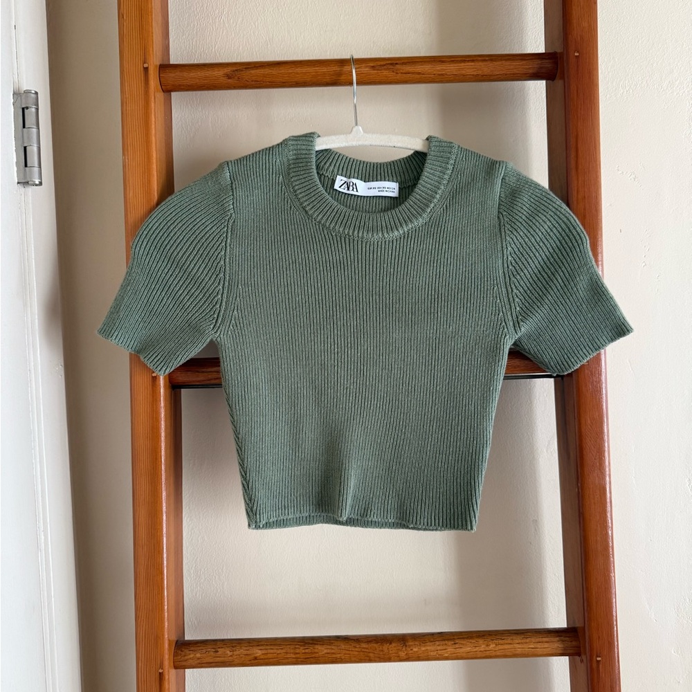 Zara Sage Ribbed Short Sleeve Top